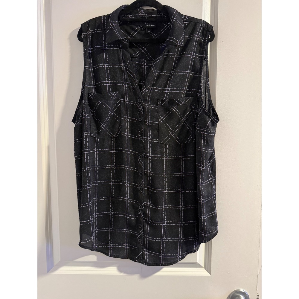 Torrid Womens Plus Size 2 Black White Grid Sleeveless Button Down Shirt Top